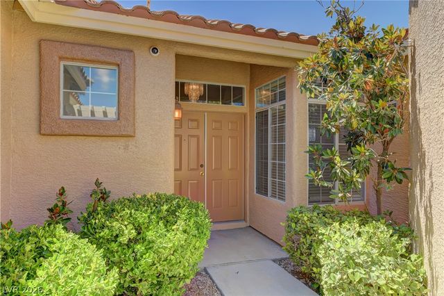 8437 Willowleaf Court, Las Vegas, NV 89128