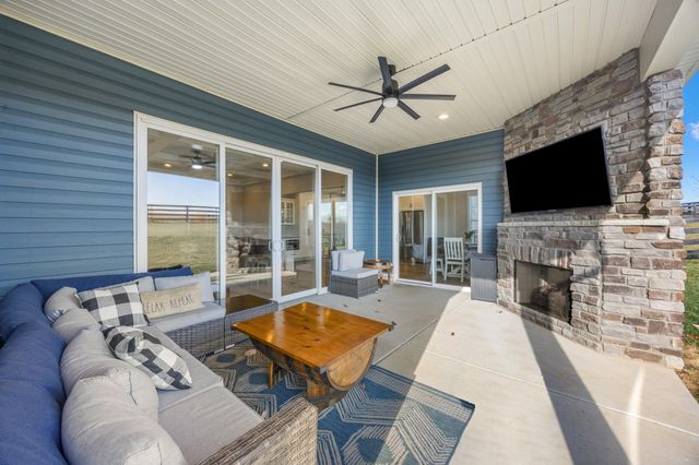 700 Shelburne Way, Nicholasville, KY 40356