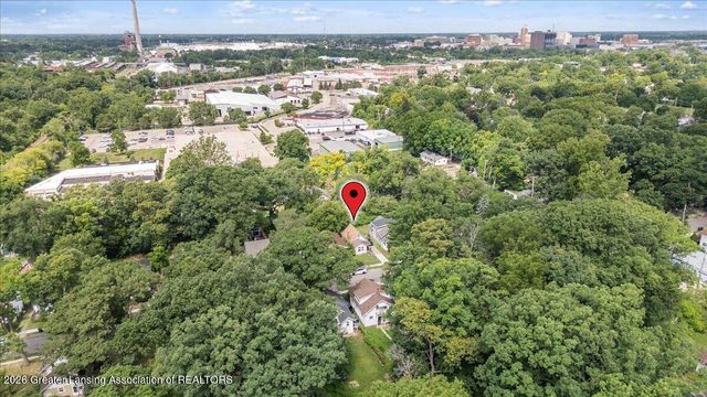 1216 Bensch Street, Lansing, MI 48912