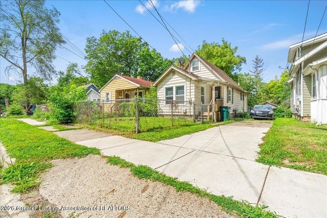 1216 Bensch Street, Lansing, MI 48912