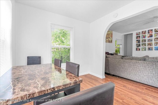 1216 Bensch Street, Lansing, MI 48912