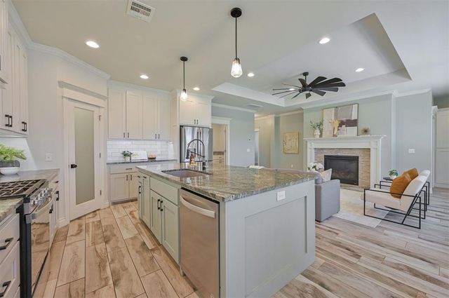 2582 Shady Hollow Drive, Choctaw, OK 73020