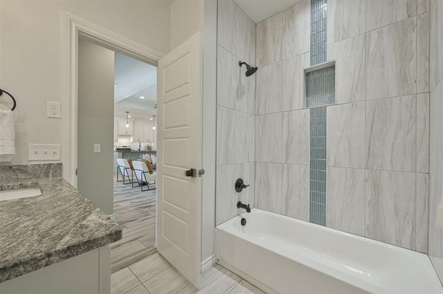 2582 Shady Hollow Drive, Choctaw, OK 73020