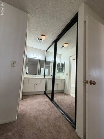 4854 Nara Vista Way 202, Las Vegas, NV 89103