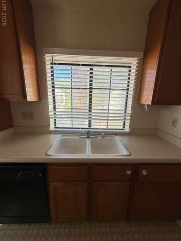 4854 Nara Vista Way 202, Las Vegas, NV 89103