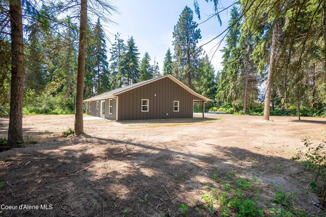 435 Day Break Rd, Bonners Ferry, ID 83805