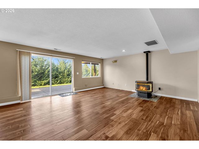 16000 Ne 185TH Ave, Brush Prairie, WA 98606