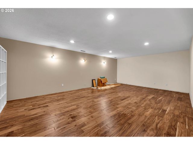 16000 Ne 185TH Ave, Brush Prairie, WA 98606