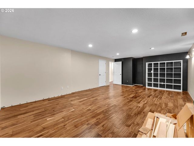 16000 Ne 185TH Ave, Brush Prairie, WA 98606