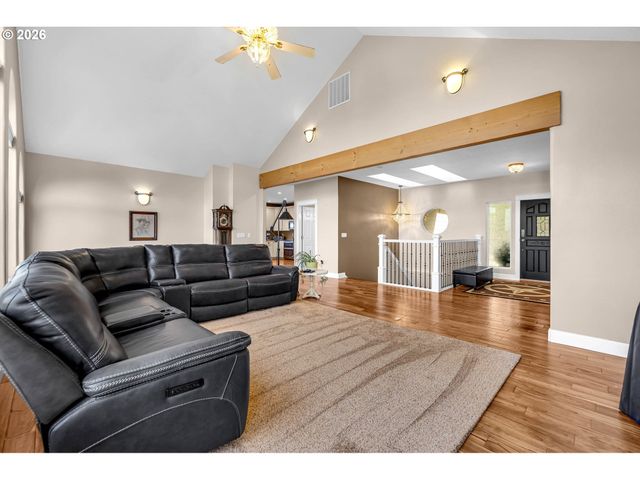 16000 Ne 185TH Ave, Brush Prairie, WA 98606