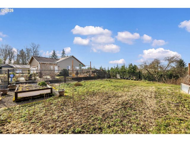 16000 Ne 185TH Ave, Brush Prairie, WA 98606