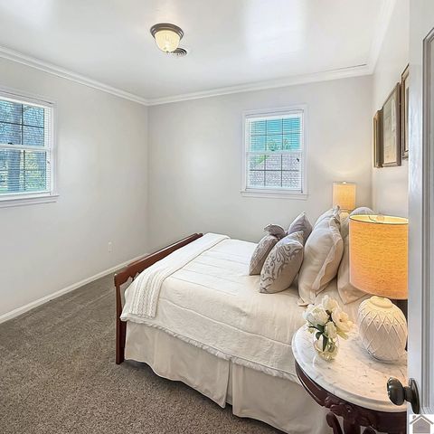 1603 Hermitage Place, Murray, KY 42071