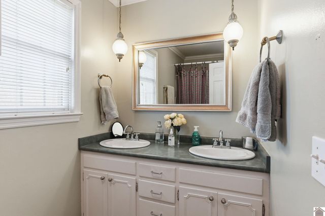 1603 Hermitage Place, Murray, KY 42071