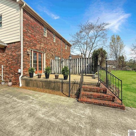 1603 Hermitage Place, Murray, KY 42071