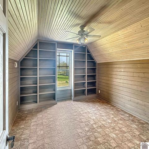 1603 Hermitage Place, Murray, KY 42071