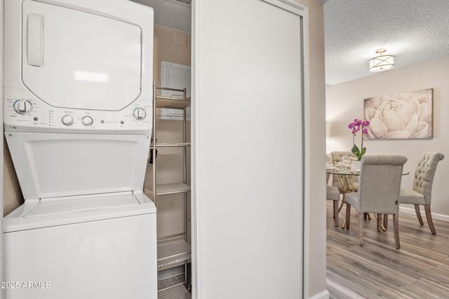 719 E LOLA Drive, Phoenix, AZ 85022