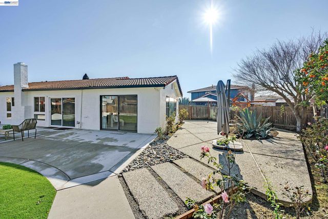 4311 Blondwood Ct, Union City, CA 94587