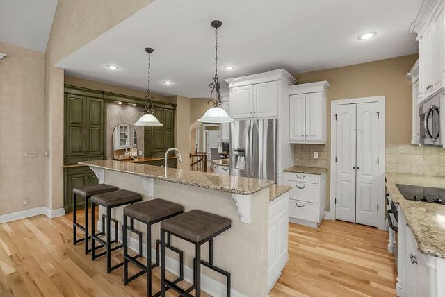 14409 Outlook Street, Overland Park, KS 66223