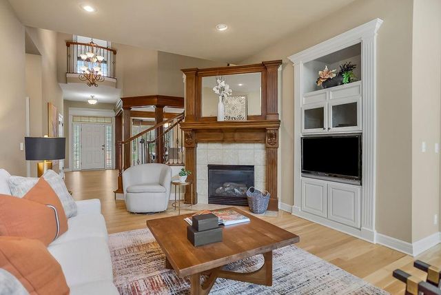 14409 Outlook Street, Overland Park, KS 66223