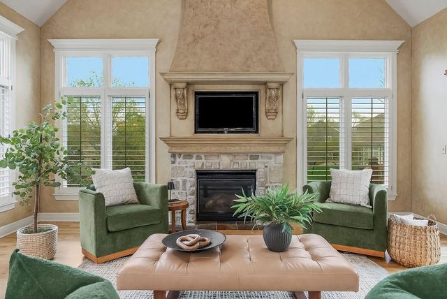 14409 Outlook Street, Overland Park, KS 66223