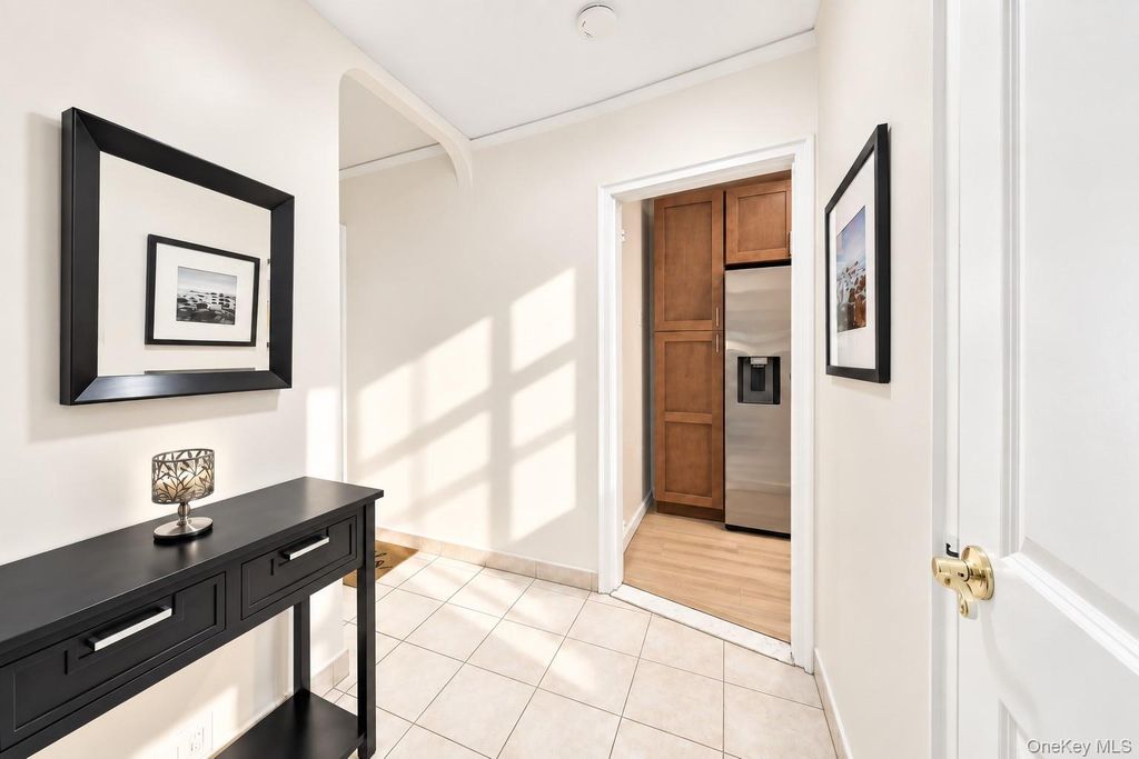 811 Bronx River Road 3H, Bronxville, NY 10708 — photo 2