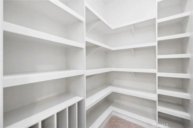 130 Sculpture, Irvine, CA 92618