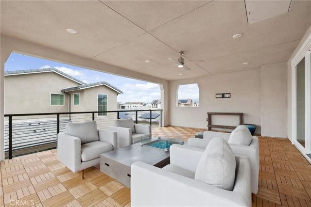 130 Sculpture, Irvine, CA 92618