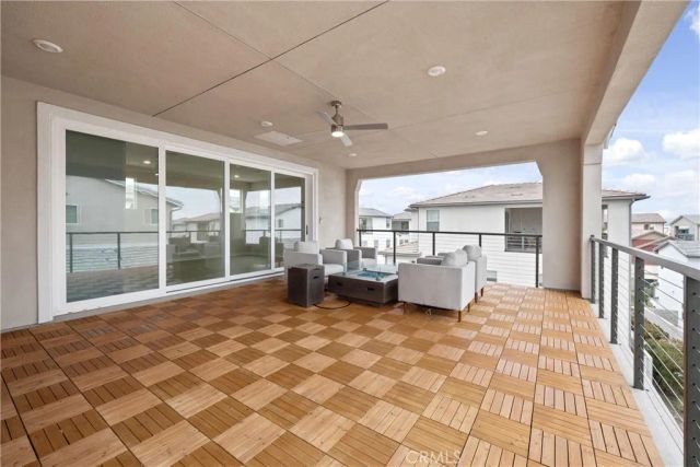 130 Sculpture, Irvine, CA 92618