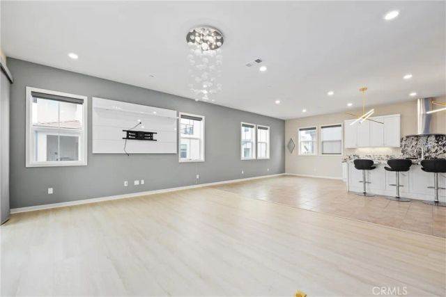 130 Sculpture, Irvine, CA 92618