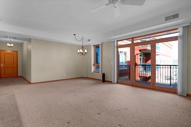 101 S Washington Street 302, Lake City, MN 55041