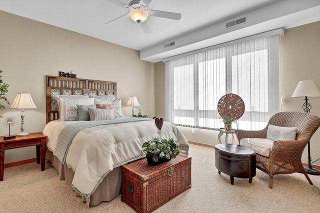 101 S Washington Street 302, Lake City, MN 55041