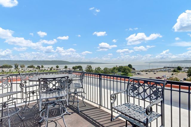 101 S Washington Street 302, Lake City, MN 55041