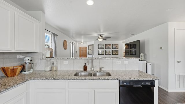 226 Elderberry, New Braunfels, TX 78130
