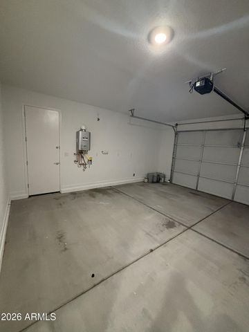 17541 W SOUTHGATE Avenue, Goodyear, AZ 85338