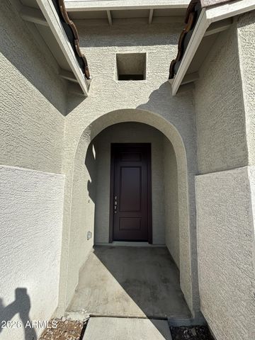 17541 W SOUTHGATE Avenue, Goodyear, AZ 85338