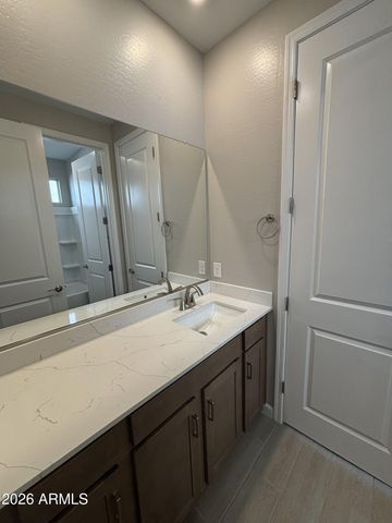 17541 W SOUTHGATE Avenue, Goodyear, AZ 85338