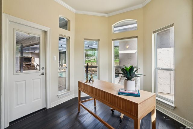 9816 Bode Cir, Garden Ridge, TX 78266