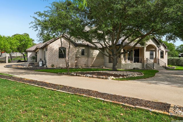 9816 Bode Cir, Garden Ridge, TX 78266