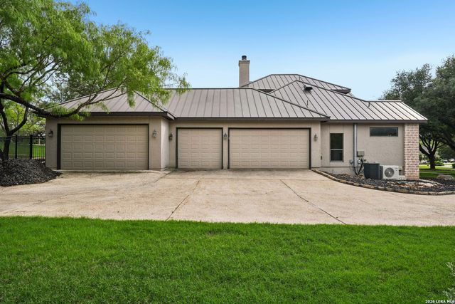 9816 Bode Cir, Garden Ridge, TX 78266