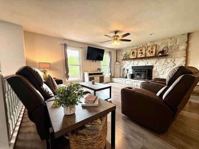 876 Gibson Hill, Hiawassee, GA 30546