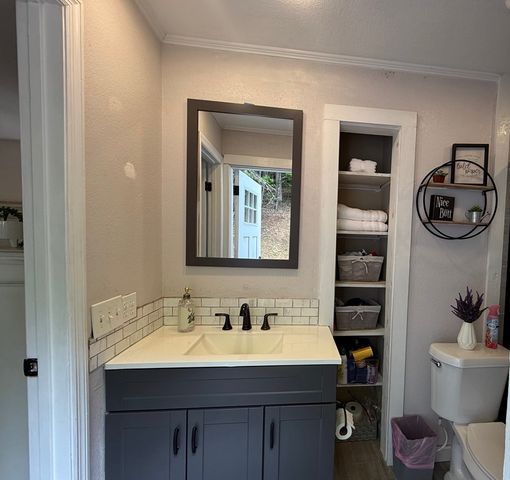 876 Gibson Hill, Hiawassee, GA 30546