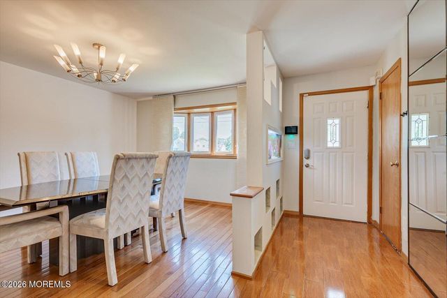 221 N Hill Road, Colonia, NJ 07067