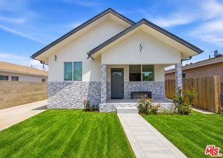 151 E 69th Street, Los Angeles, CA 90003