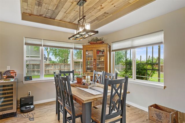 325 Mactavish Lane, Belgrade, MT 59714