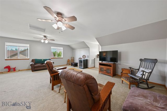 325 Mactavish Lane, Belgrade, MT 59714