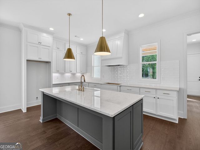 224 Suwanee Avenue, Suwanee, GA 30024