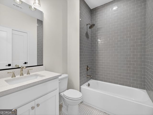 224 Suwanee Avenue, Suwanee, GA 30024