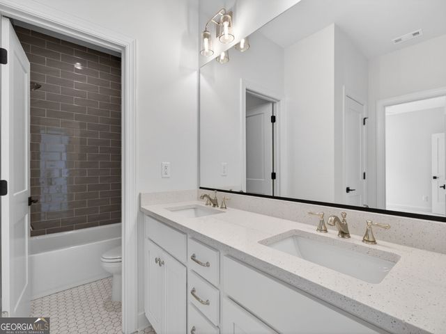 224 Suwanee Avenue, Suwanee, GA 30024