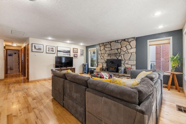 2627 Berkeley Street, Klamath Falls, OR 97601