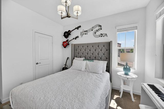 1966 Paseo Lugo, Chula Vista, CA 91913